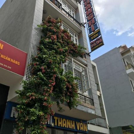 Thanh Van Hotel Dĩ An Exteriör bild